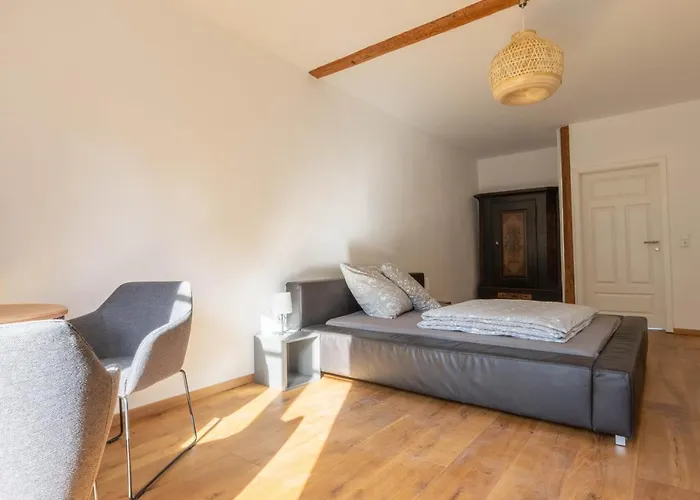 Designwohnung Auf Gutshof Mit Sauna Zw. L/dd Mugeln