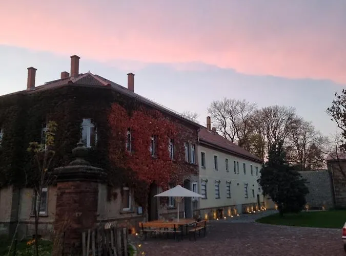 Designwohnung Auf Gutshof Mit Sauna Zw. L/dd * Mugeln